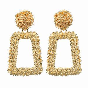 **MOTHER'S DAY SPECIAL**($5.00)/Big Geometric  Hoop Alloy Earrings
